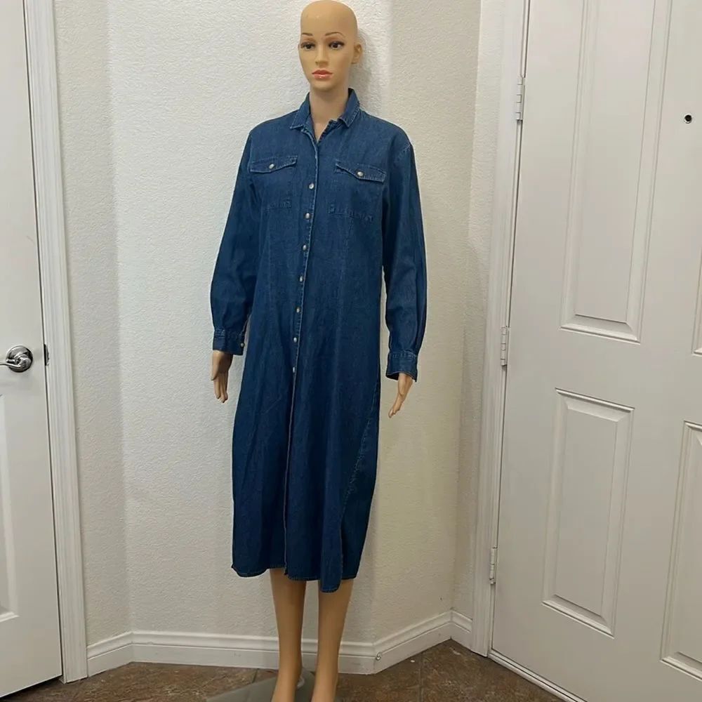 Joanna Blue Denim Dress Sz Small Button Front Long Sleeve Midi Pockets Side Slit